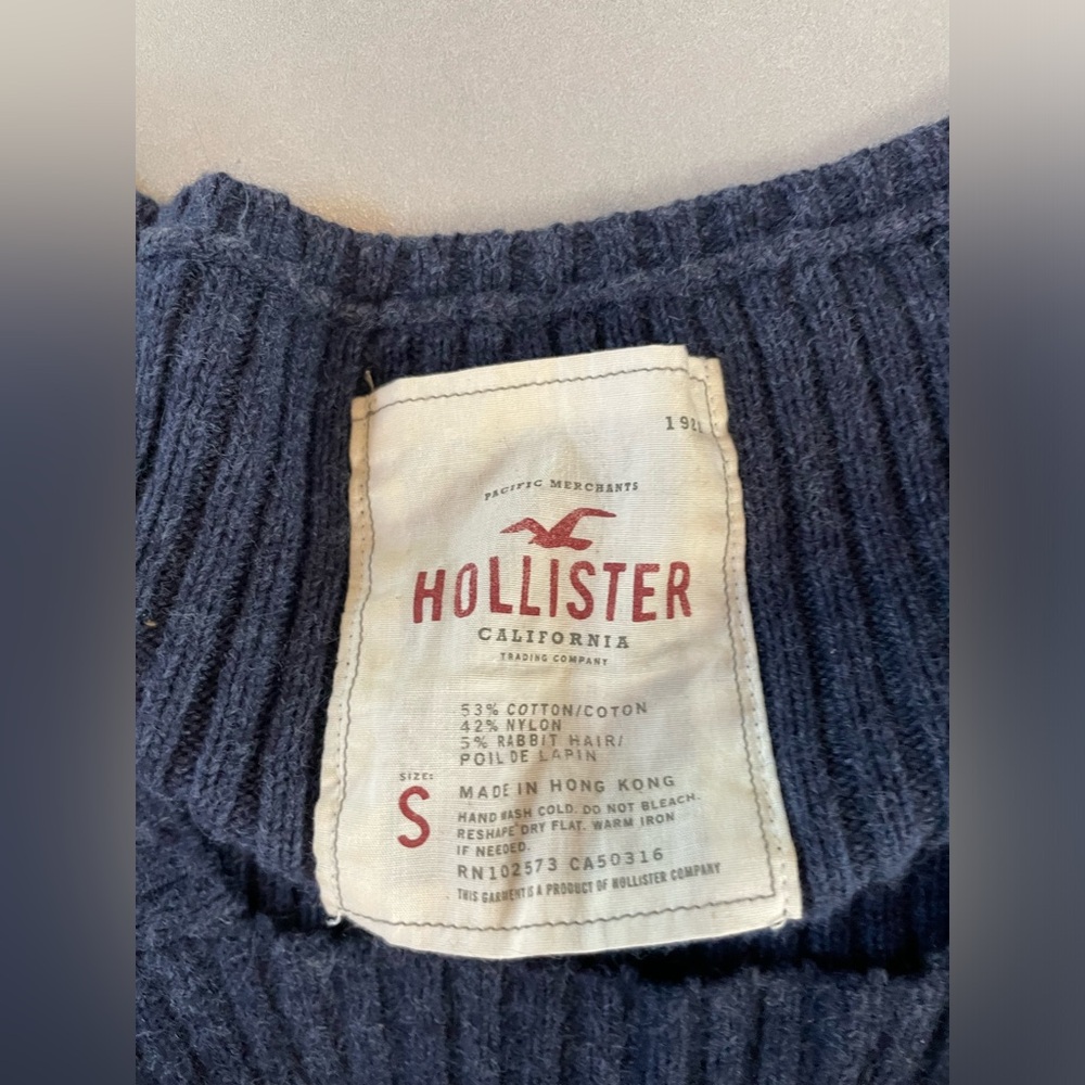 Hollister Co. navy blue Original Vintage Cable Knit Babydoll Sweater - Picture 3 of 4